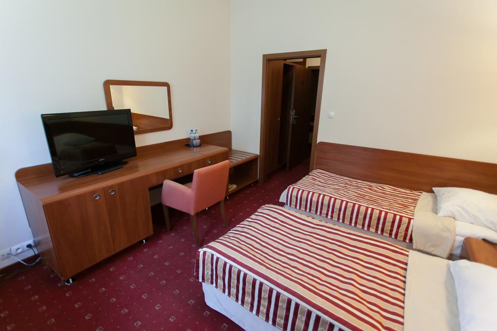 Hotel Twins II Варшава Номер фото